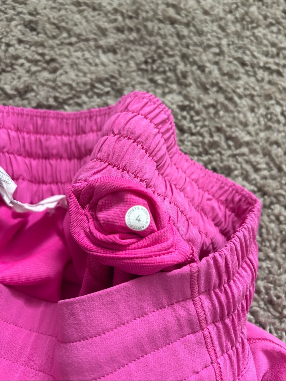 lululemon athletica Sonic Pink Hotty Hot Shorts - Picture 6 of 9